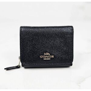 Coach Small Trifold Wallet Black‎ Crossgrain Leather Gold Logo ID Window Zipper